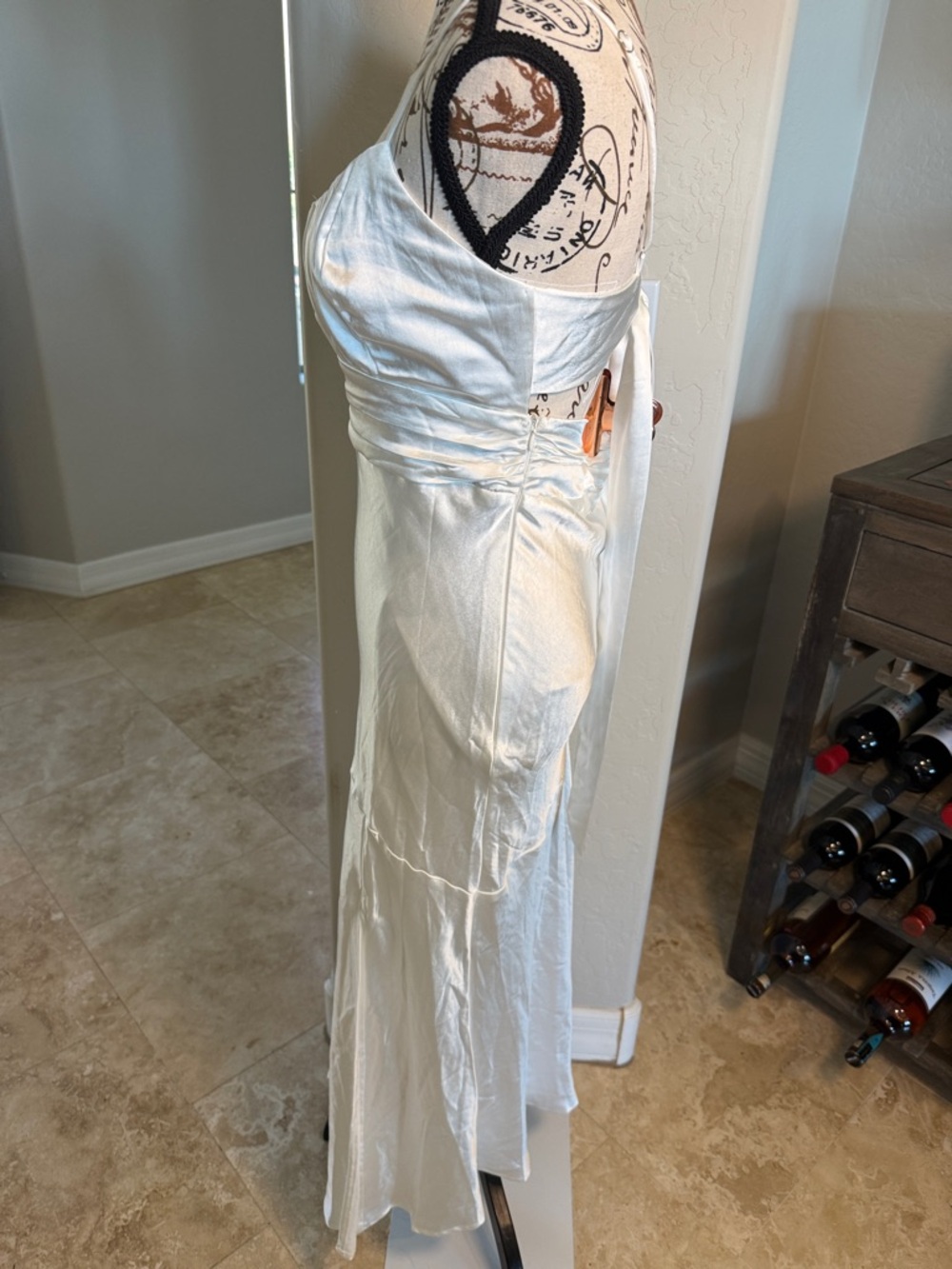 Stunning Satin White Spaghetti-Strap Midi Dress with Side Slit NWT Size M - Picture 5 of 8
